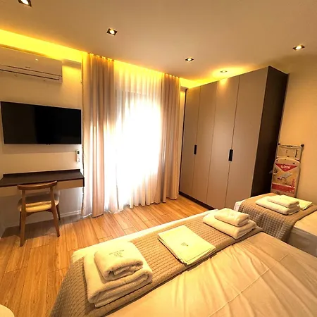 Luxurious & Spacious Old Bazaar