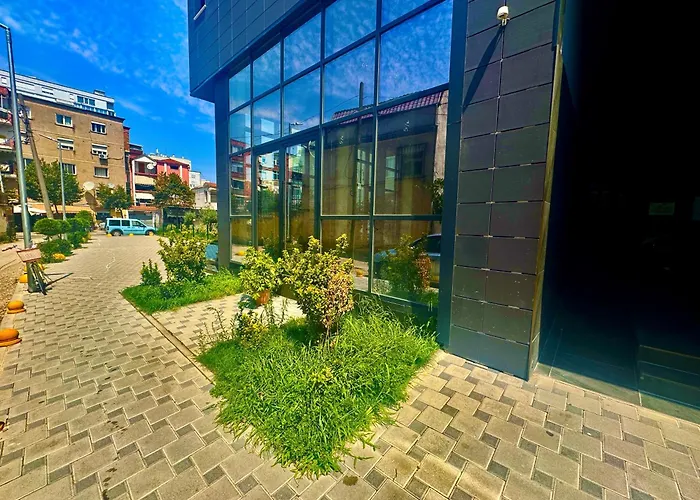 Luxurious & Spacious Old Bazaar