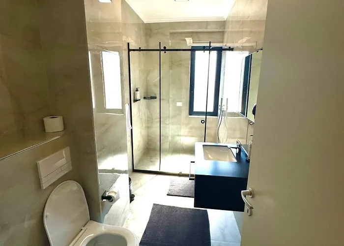 Luxurious & Spacious Old Bazaar *