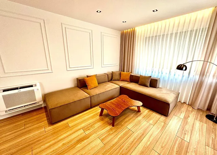 Luxurious & Spacious Old Bazaar Appartamento